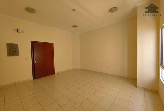 60387220 - Property Image 2