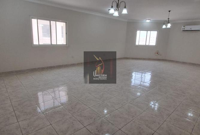 54877519 - Property Main Image
