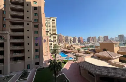Apartment - 2 Bedrooms - 3 Bathrooms for sale in East Porto Drive - Porto Arabia - The Pearl Island - Doha