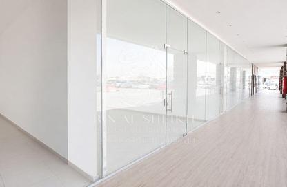 Shop - Studio - 1 Bathroom for rent in Gold Plaza - Abu Hamour - Doha