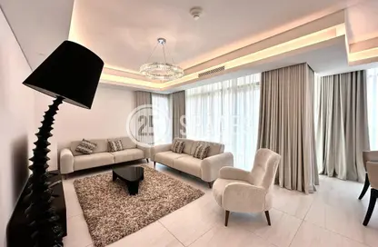 شقة - 2 غرف نوم - 4 حمامات للايجار في كريستال ريزيدنس - جزيرة جيوان - جزيرة اللؤلؤة - الدوحة