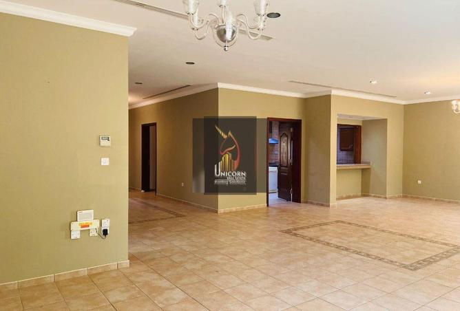 54490654 - Property Image 2