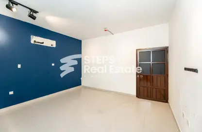 Office Space - Studio - 1 Bathroom for rent in Umm Salal Mahammad - Umm Salal City - Doha