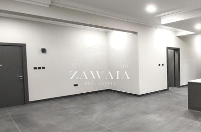 Apartment - 2 Bedrooms - 3 Bathrooms for rent in Al Sadd Road - Al Sadd - Doha