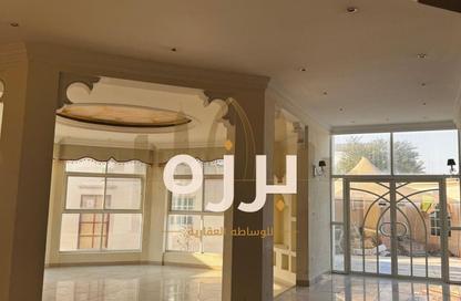 Villa - 7+ Bedrooms - 7+ Bathrooms for rent in Al Dafna - Doha