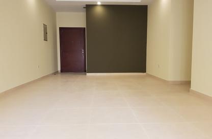 Apartment - 2 - 3 for rent in Fereej Bin Mahmoud - Doha
