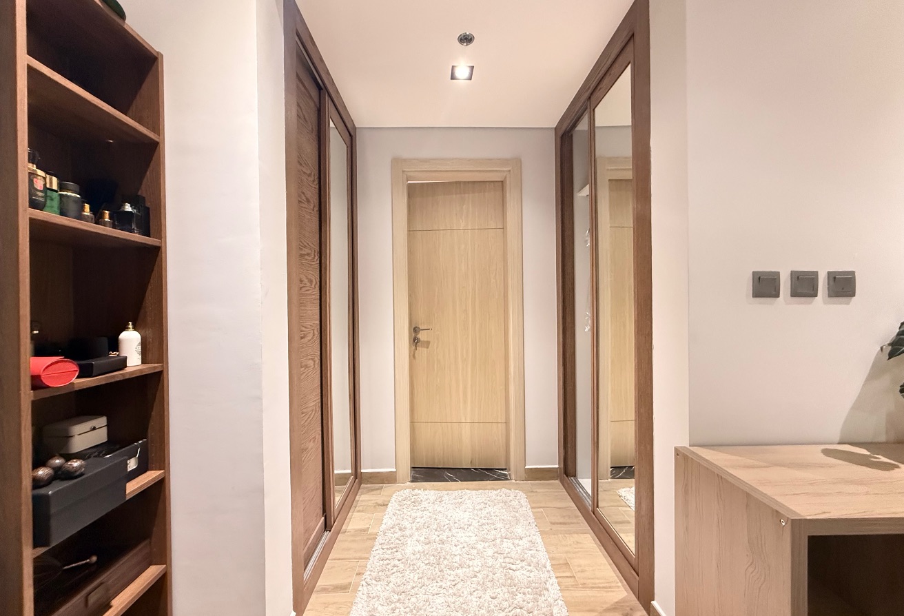 Fully Furnished 1BHK in Lusail Marina 1.24M Only thumbnail 7