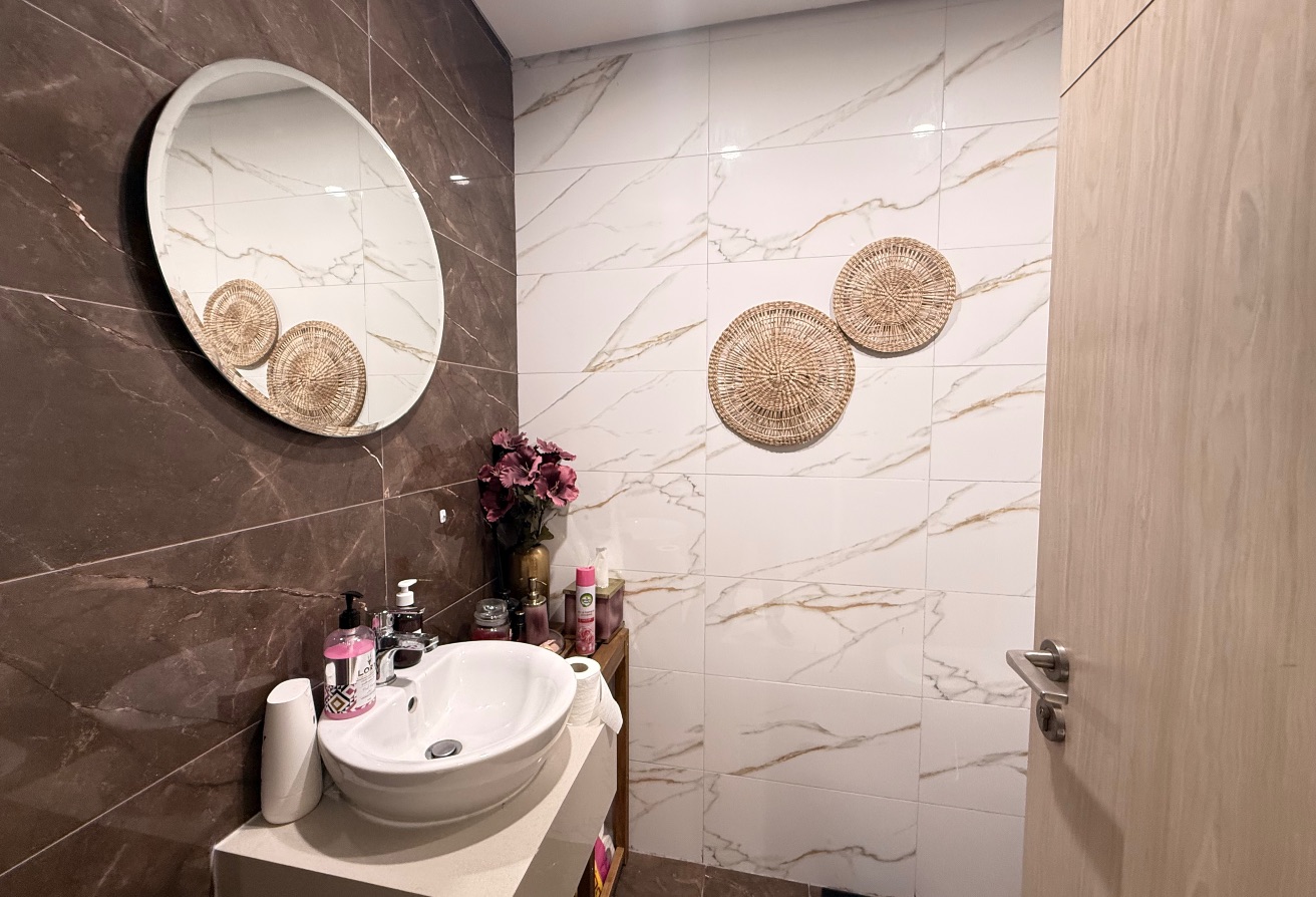 Fully Furnished 1BHK in Lusail Marina 1.24M Only thumbnail 8