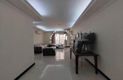 Apartment - 3 Bedrooms - 3 Bathrooms for rent in Al Nasr Street - Al Nasr - Doha Apartment - 3 Bedrooms - 3 Bathrooms for rent in Al Nasr Street - Al Nasr - Doha