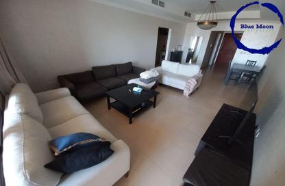 Apartment - 1 Bedroom - 2 Bathrooms for rent in East Porto Drive - Porto Arabia - The Pearl Island - Doha