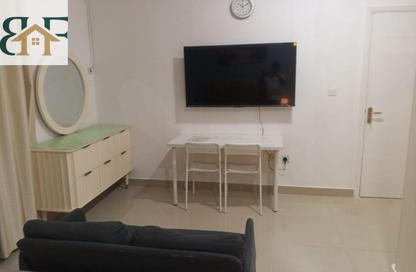 Apartment - Studio - 1 Bathroom for rent in Najma - Doha