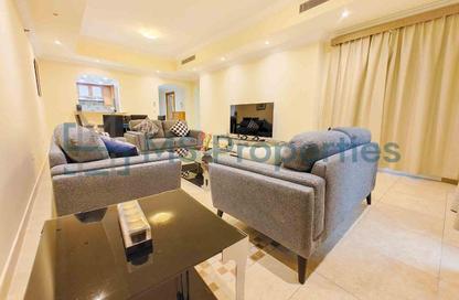 Apartment - 2 Bedrooms - 3 Bathrooms for rent in East Porto Drive - Porto Arabia - The Pearl Island - Doha