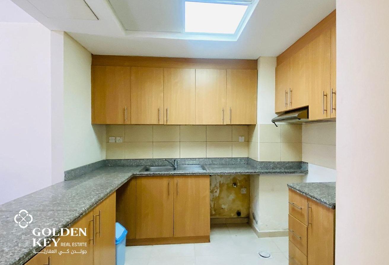 Open Layout | SF-1BR For Rent in Fox Hills