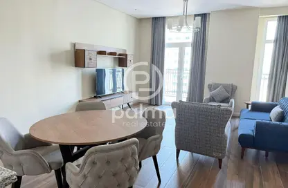 شقة - غرفة نوم - 2 حمامات للايجار في حدائق فلورستا - حدائق فلورستا - جزيرة اللؤلؤة - الدوحة