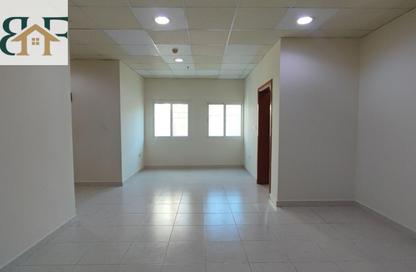 Apartment - 2 Bedrooms - 2 Bathrooms for rent in Al Sadd - Doha