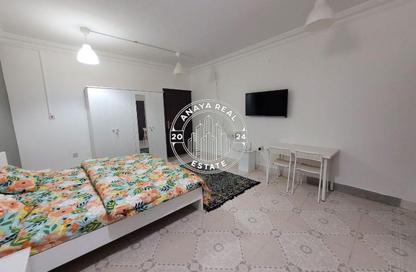 Villa - Studio - 1 for rent in OqbaBin Nafie Steet - Old Airport Road - Doha