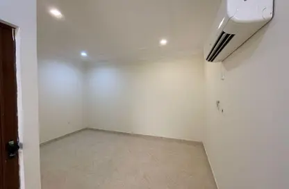 Apartment - Studio - 1 Bathroom for rent in Al Thumama - Al Thumama - Doha