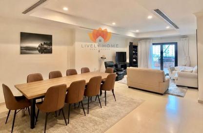 Apartment - 1 Bedroom - 2 Bathrooms for rent in East Porto Drive - Porto Arabia - The Pearl Island - Doha