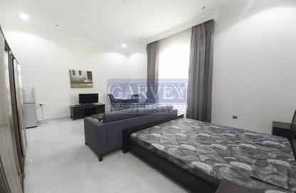 Apartment - Studio - 1 for rent in Ain Khaled - Doha