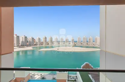 شقة - غرفة نوم - 2 حمامات للايجار في ابراج المتحدة - فيفا بحرية - جزيرة اللؤلؤة - الدوحة