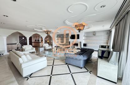 Penthouse - 7 Bedrooms - 7+ Bathrooms for rent in Viva West - Viva Bahriyah - The Pearl Island - Doha