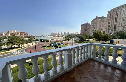 Apartment - 3 Bedrooms - 4 Bathrooms for sale in Carnaval - Qanat Quartier - The Pearl Island - Doha