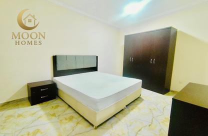 Apartment - 1 Bedroom - 1 Bathroom for rent in Salaja Street - Doha Al Jadeed - Doha