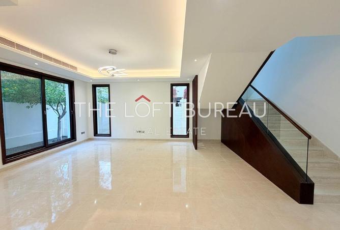 56621877 - Property Image 2