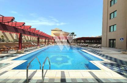 Penthouse - 4 Bedrooms - 5 Bathrooms for sale in East Porto Drive - Porto Arabia - The Pearl Island - Doha