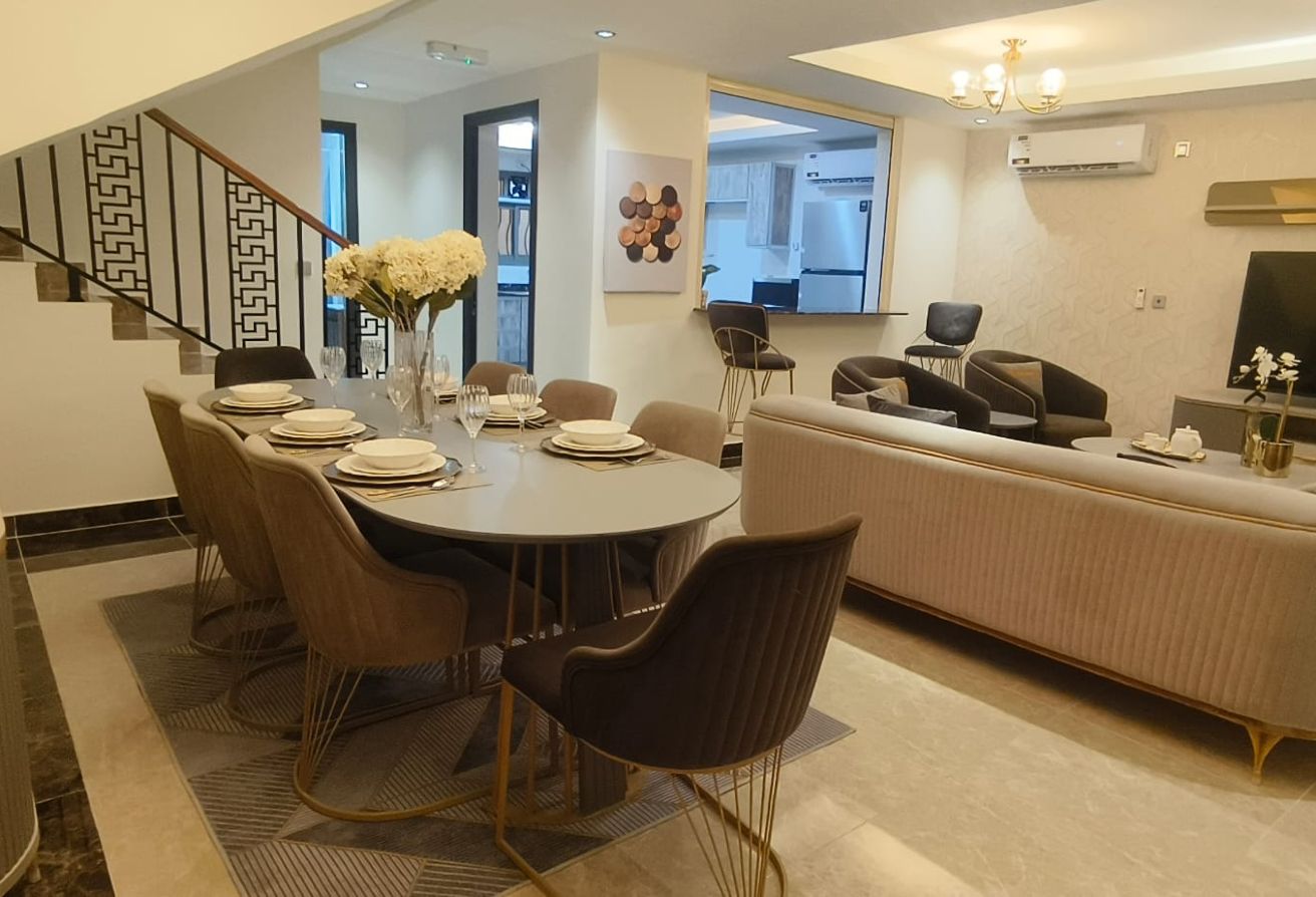 5 bedroom fully furnished luxury villa
