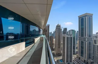 شقة - 3 غرف نوم - 5 حمامات للايجار في الخليج الجنوبي - الخليج الغربي - الدوحة