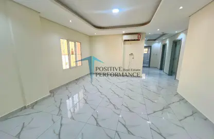 Apartment - 3 Bedrooms - 3 Bathrooms for rent in Al Sadd Road - Al Sadd - Doha