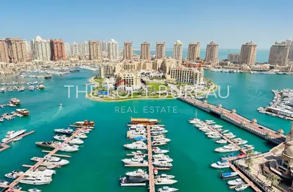 Penthouse - 4 Bedrooms - 6 Bathrooms for sale in West Porto Drive - Porto Arabia - The Pearl Island - Doha