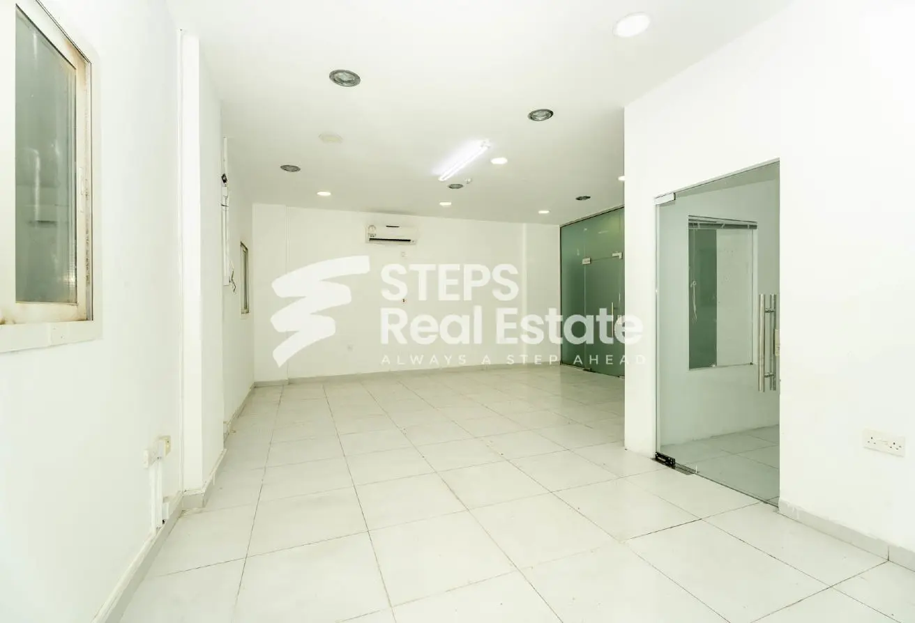63585568 - Property Main Image