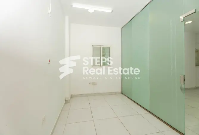 63585568 - Property Image 3