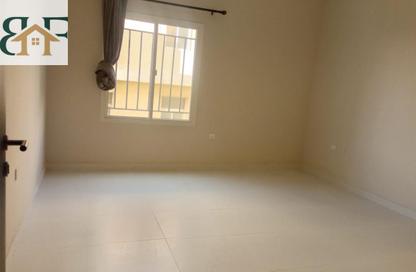 Apartment - 2 Bedrooms - 2 Bathrooms for rent in Al Sadd - Doha