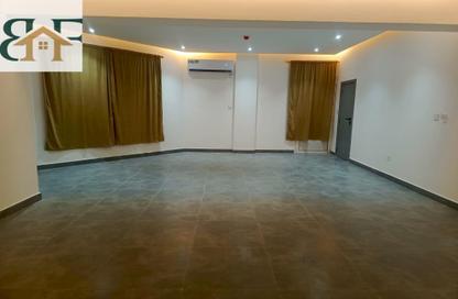 Apartment - 3 Bedrooms - 3 Bathrooms for rent in Al Mansoura - Al Mansoura - Doha Apartment - 3 Bedrooms - 3 Bathrooms for rent in Al Mansoura - Al Mansoura - Doha
