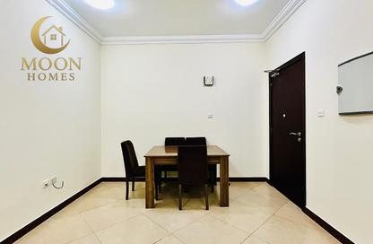 Apartment - 1 Bedroom - 1 Bathroom for rent in Umm Ghwailina Comm - Umm Ghuwalina - Umm Ghuwailina - Doha