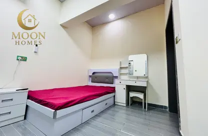 Apartment - Studio - 1 Bathroom for rent in Umm Ghwailina Comm - Umm Ghuwalina - Umm Ghuwailina - Doha