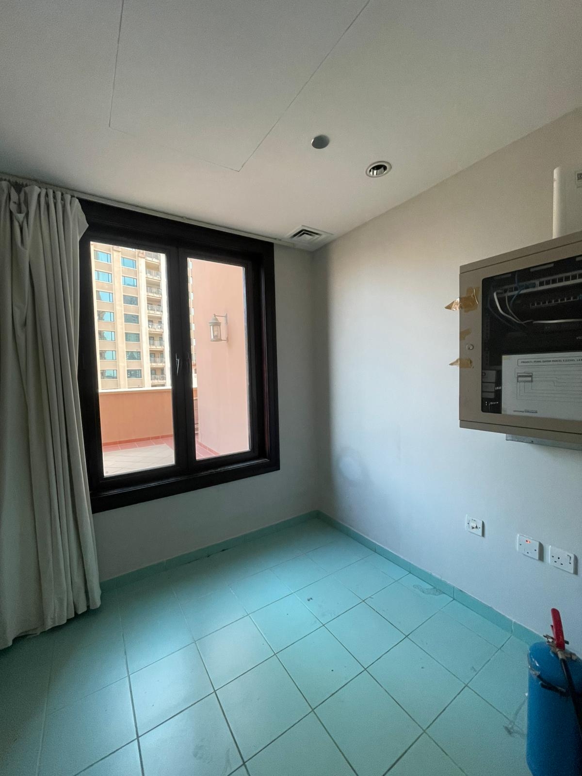MARINA VIEW 3BEDROOM PLUS MAID WITH BIG BALCONY thumbnail 19