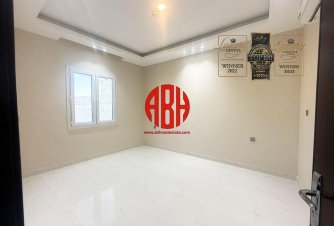 53143589 - Property Image 2