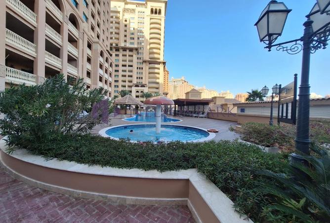989031 - Property Image 3