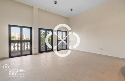 Apartment - 1 Bedroom - 2 Bathrooms for rent in Nobili - Qanat Quartier - The Pearl Island - Doha