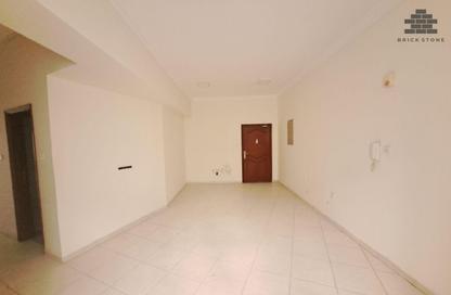 Apartment - 3 Bedrooms - 3 Bathrooms for rent in Muntazah 19 - Al Muntazah - Doha