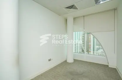 Office Space - Studio - 1 Bathroom for rent in West Bay Tower - West Bay - West Bay - Doha