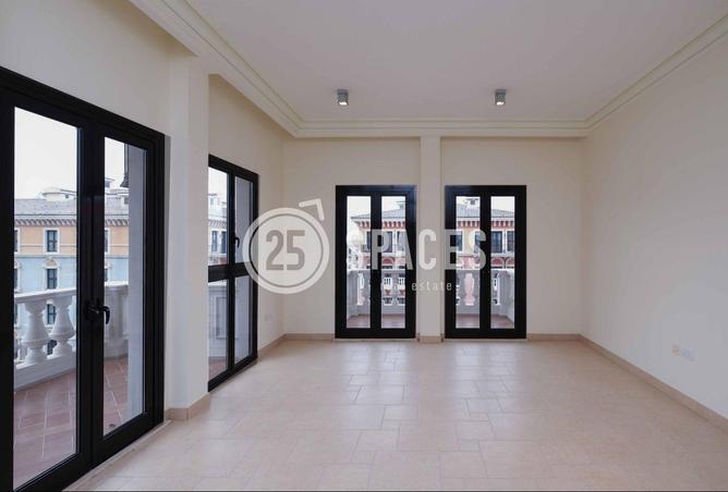 52271741 - صورة العقار 2