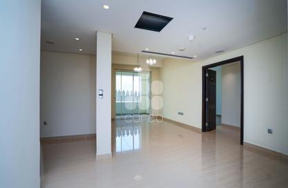 Apartment - 3 Bedrooms - 4 Bathrooms for rent in Viva West - Viva Bahriyah - The Pearl Island - Doha