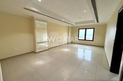 Apartment - 1 - 2 for rent in East Porto Drive - Porto Arabia - The Pearl Island - Doha Apartment - 1 - 2 for rent in East Porto Drive - Porto Arabia - The Pearl Island - Doha
