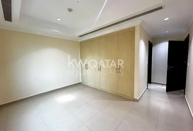 63864434 - Property Image 3