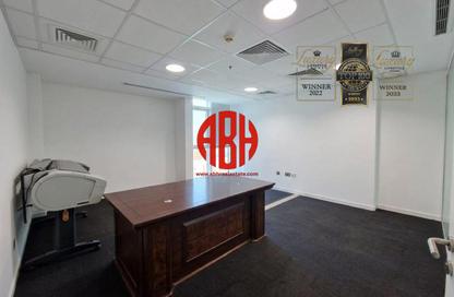 Office Space - Studio - 2 Bathrooms for rent in West Bay Tower - West Bay - West Bay - Doha